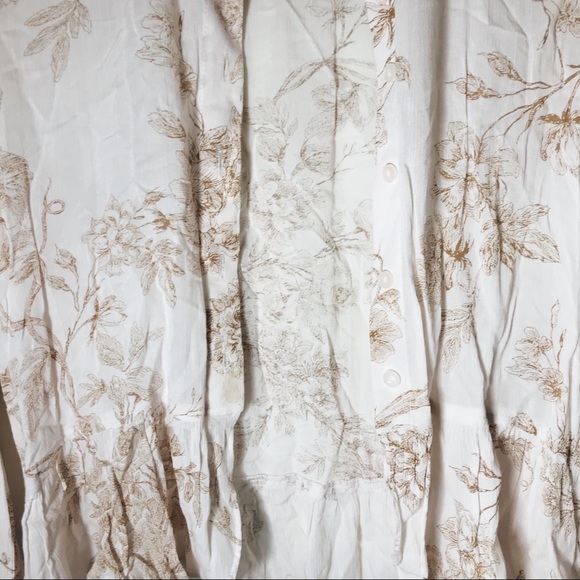 Lauren Conrad off-white tan floral high low bell sleeve blouse button longsleeve - Picture 4 of 7